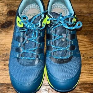 Dansko Phylicia Teal Waterproof Vibram Trail Hiker Sneakers Women’s 9M US 40